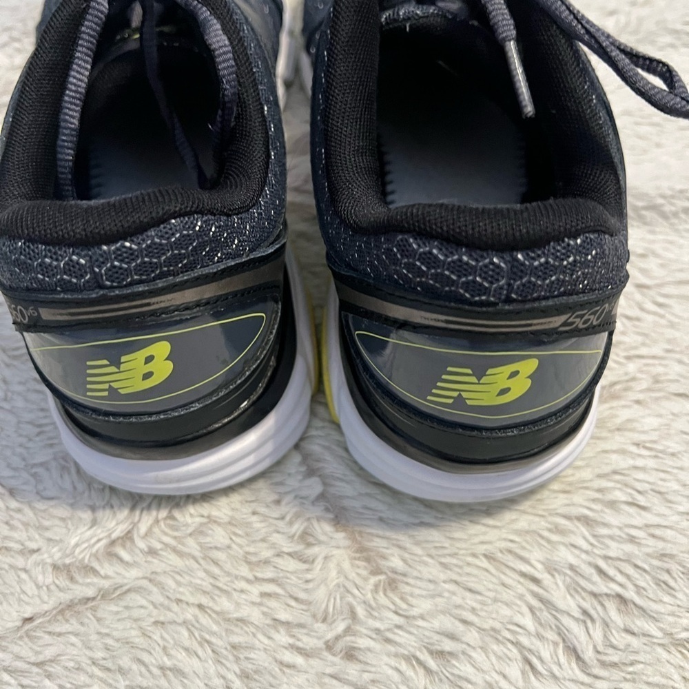 New Balance Tennis Shoes Size 9 - Picture 5 of 6